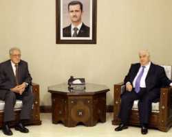 ممثل الإبراهيمي يلتقي سلطة سوريا ومعارضتها