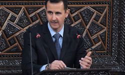 مقتطفات من وقفات وتعليقات مستخدمي تويتر على خطاب بشار الأسد