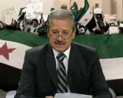 سفير سوريا بالعراق ينشق وينضم للثورة 
