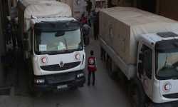 دخول قافلة مساعدات إنسانية إلى الرستن بريف حمص