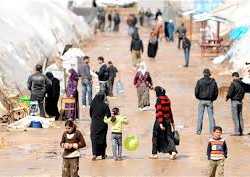 تنظيم الدولة يهجّر 2100 عائلة بريف حلب الشرقي