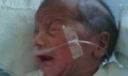 مشفى لبناني يحتجز رضيعاً سورياً حتى إتمام تكاليف ولادته